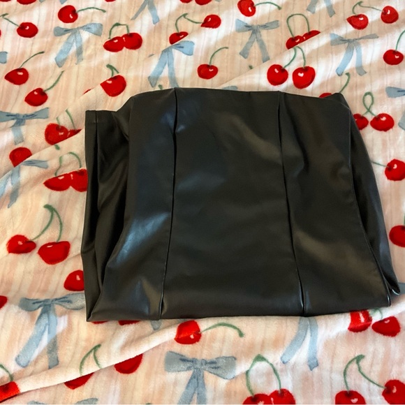 BLACK LEATHER MINI DRESS - Picture 1 of 4